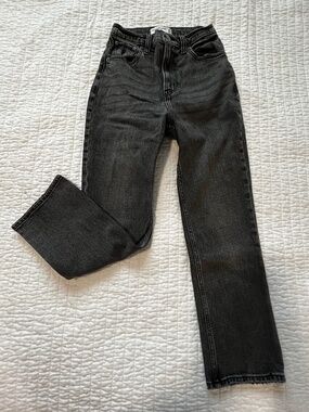 Abercrombie & Fitch Ankle Straight Ultra High Rise